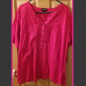 Avenue short-sleeved top sz 22/24